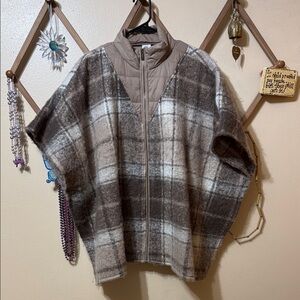 Source Unknown Checkered Poncho in Brown and White